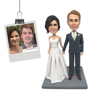 Custom Wedding Cake Topper Bride and Groomized Bobblehead Figurine Personalized Unique Gifts Anniversary Gift Valentine’s Day Gift Based on Your Photos