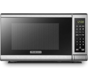 BLACK+DECKER EM720CB7 Digital Microwave Oven with Turntable Push-Button Door, Child Safety Lock, 700W, Stainless Steel, 0.7 Cu.ft
